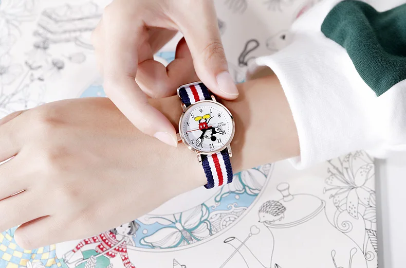 Детские кварцевые наручные часы disney Mickey, классические нейлоновые часы-браслет с кожаным ремешком, детские часы Reloj для учеников начальной и средней школы