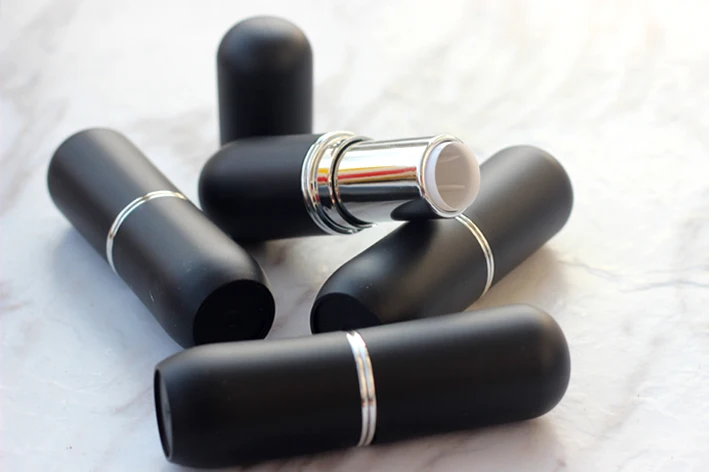 

10pcs/lot lipstick tubes Rubbery Black color Empty lipbalm tube DIY cosmetic packing container 12.1mm