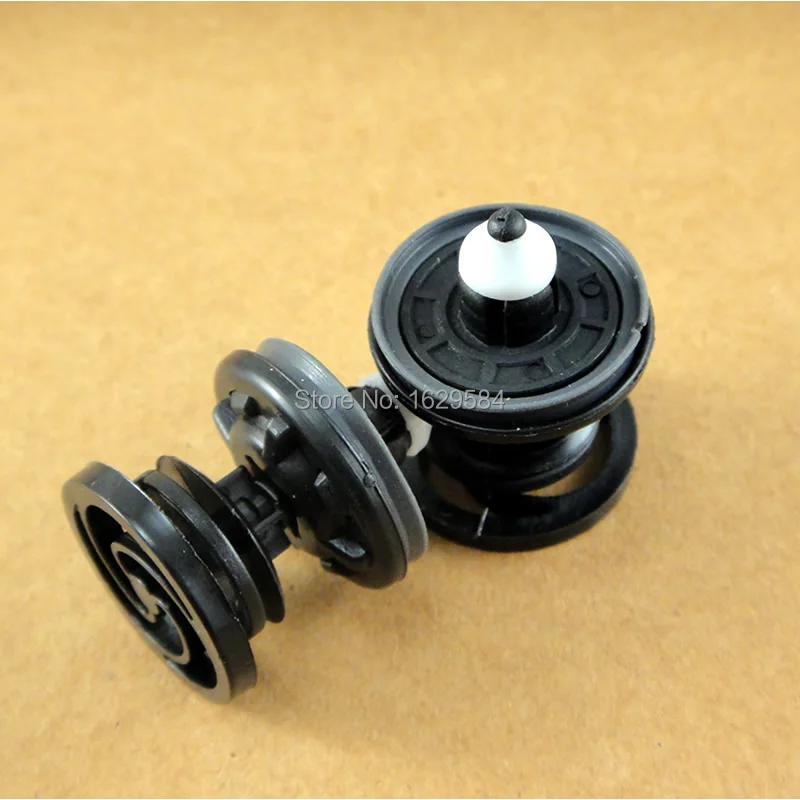 

1000 pcs / lot Door Inner Trim Fixed Fastener Clip 7L6 868243 For Gti MK6