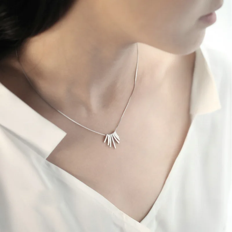 Женское колье чокер с подвеской Ромашки|tassel necklace|choker necklacedesigner necklace |