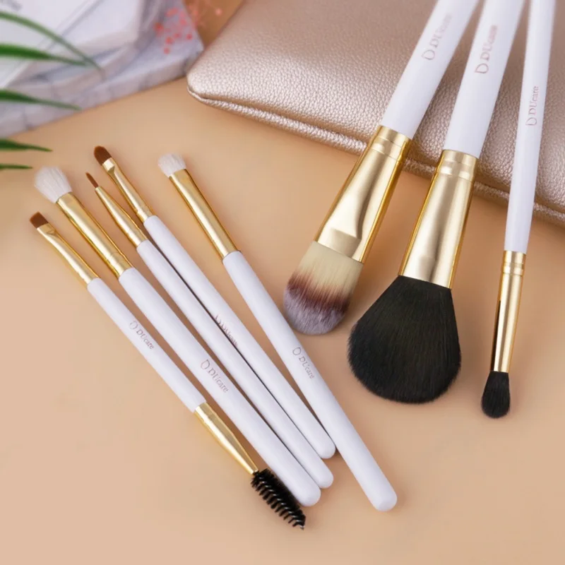 DUcare 8 Single Head Refreshing Suit Combination Foundation Blush Concealer Eyses Shadow Brush Beginner Makeup Tools | Красота и