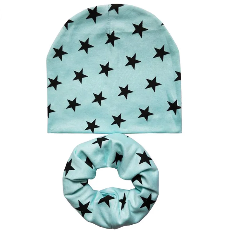 Green stars Модные шапки для маленьких мальчиков и девочек, красивый набор шапки и шарфа в горошек с сердечком и звездами для младенцев, комплект из 2 предметов, Детская шляпа детская шапочка для 0-12 лет - Цвет: Green stars