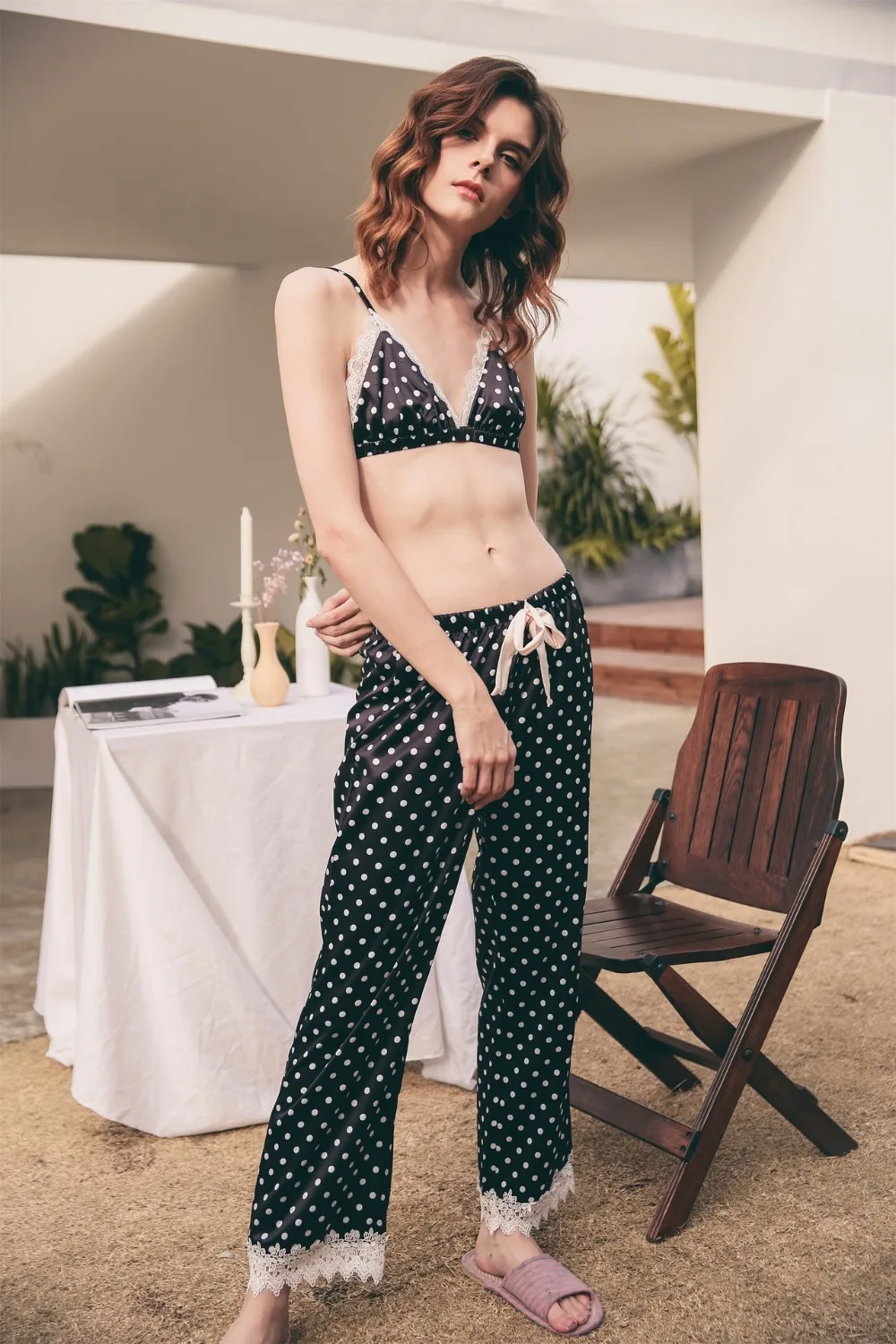 Для женщин пижамы 5 шт. атлас Pijama Шелковый Домашняя одежда домашняя вышивка сна Lounge комплект