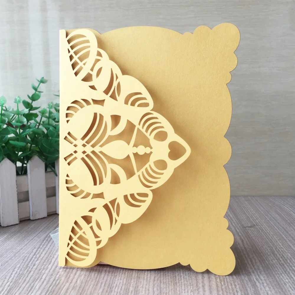 

30pcs/lot Pink Royal Crown Design Card For Wedding Engagement 16th Birthday party Mother Day Anniversary