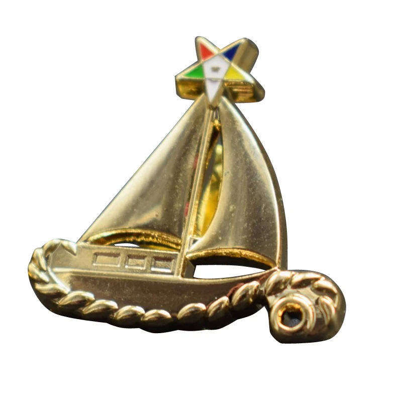 Изготовленный на заказ металлический значок форма парусника Горячая продажа