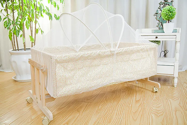 Simple Solid Wood Crib Baby Cradle Portable Infantt Bed Children's Bed Nets with Mosquito Net Roller 0-2month