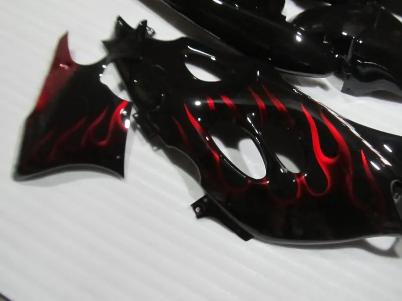 Набор обтекателей для SUZUKI GSXF 600 750 GSX600 750F 96 99 00 06 GSX600F GSX750F 1996 2006 Red flames black набор + 7
