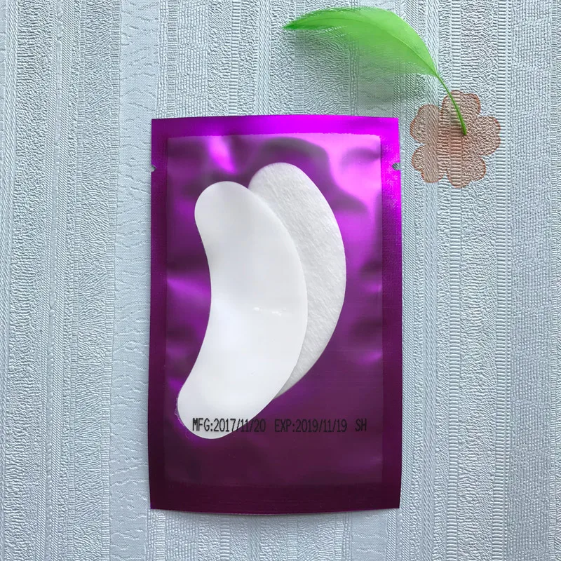 Фиолетовые 50 пар мини-гелевых патчей для глаз типа Eye Gel Patch Patches Pads Sticker Mask Blink Collage для наращивания ресниц и макияжа.