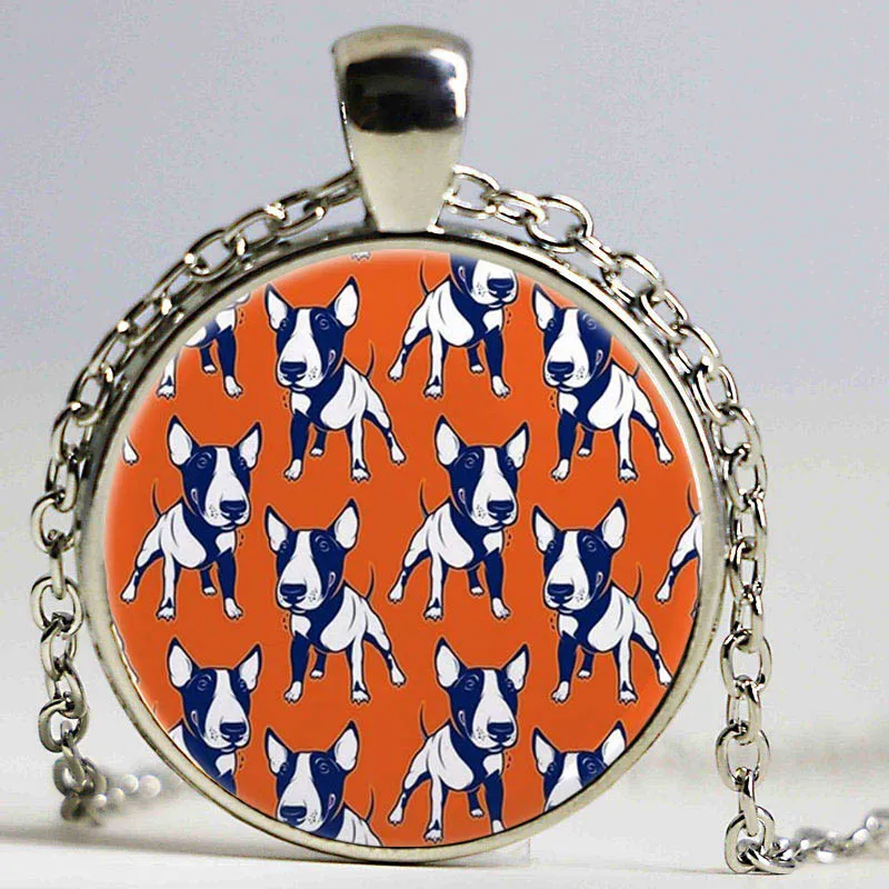 С бультерьером собакой с милыми животными фото стекло на длинной цепочке в стиле