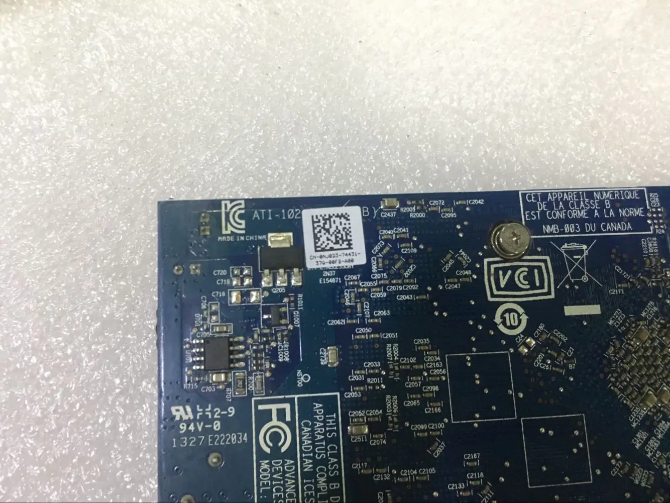 HD7570 1G D5 128 бит нож карты DVI+ DP поддерживает 4K