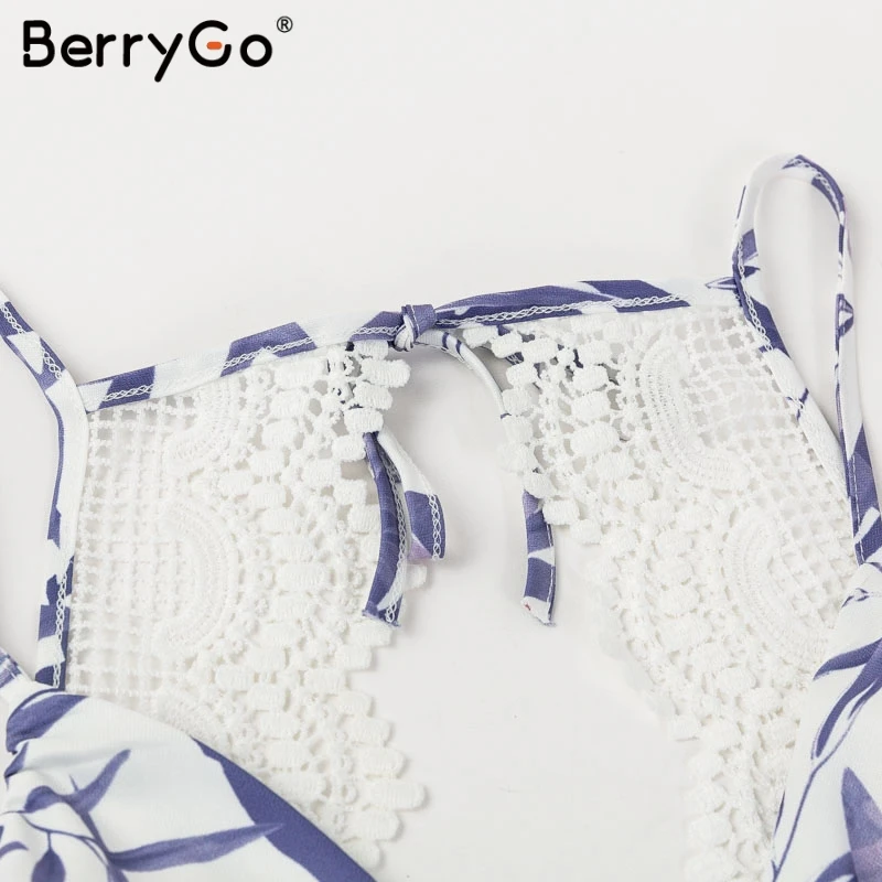 BerryGo женское платье на тонких бретельках летнее с цветочным принтом сексуальное