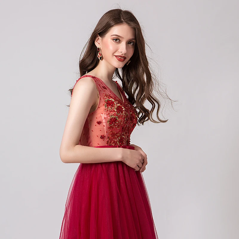Женское платье без рукавов Forevergracedress красное с v образным вырезом и аппликацией