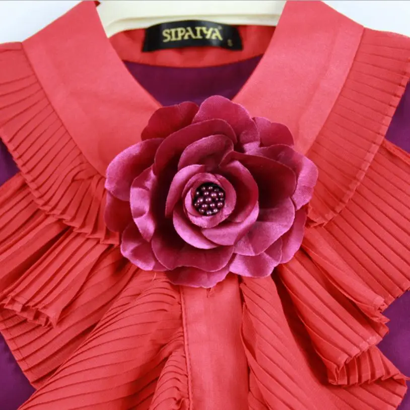 

High quality blouses 2018 new nice sexy perspectivity floral appliques ruffles draped design long-sleeve shirts female tops L302