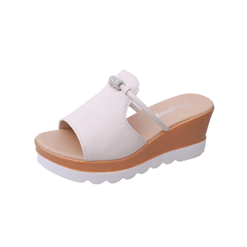 Женские сандалии на толстой подошве летние уличные шлепанцы в Корейском стиле 2017