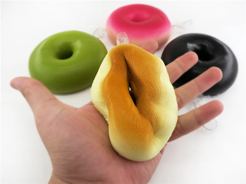 Kuutti Squishy 10 см Джамбо Розовый Черный Простой Зеленый бублик хлеб Сжимаемый