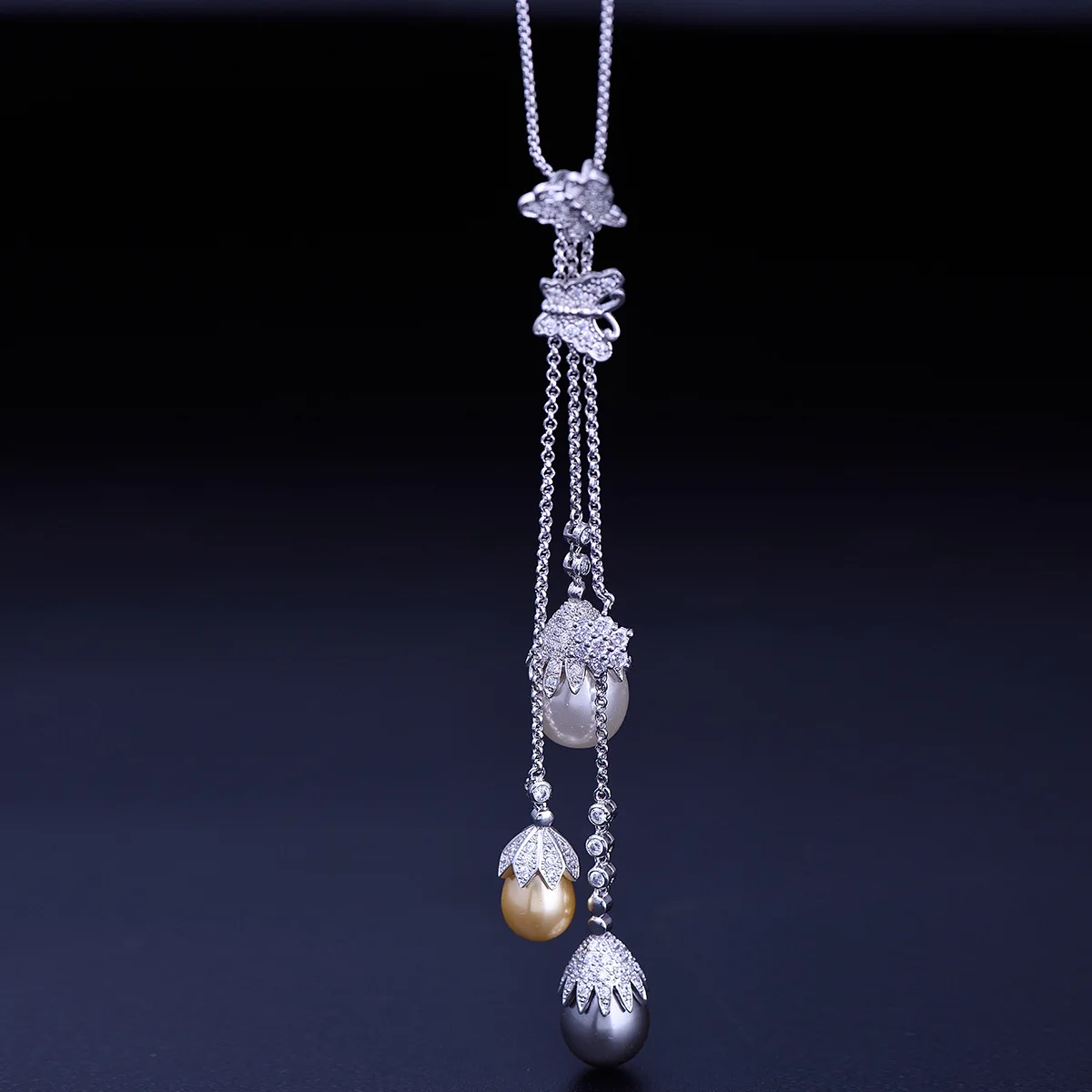 Sweet Elegant Silver Color Chain Butterfly Tassel Pendant Colorful Pearl Necklaces for Women Sweater Necklace|Ожерелья с подвеской|