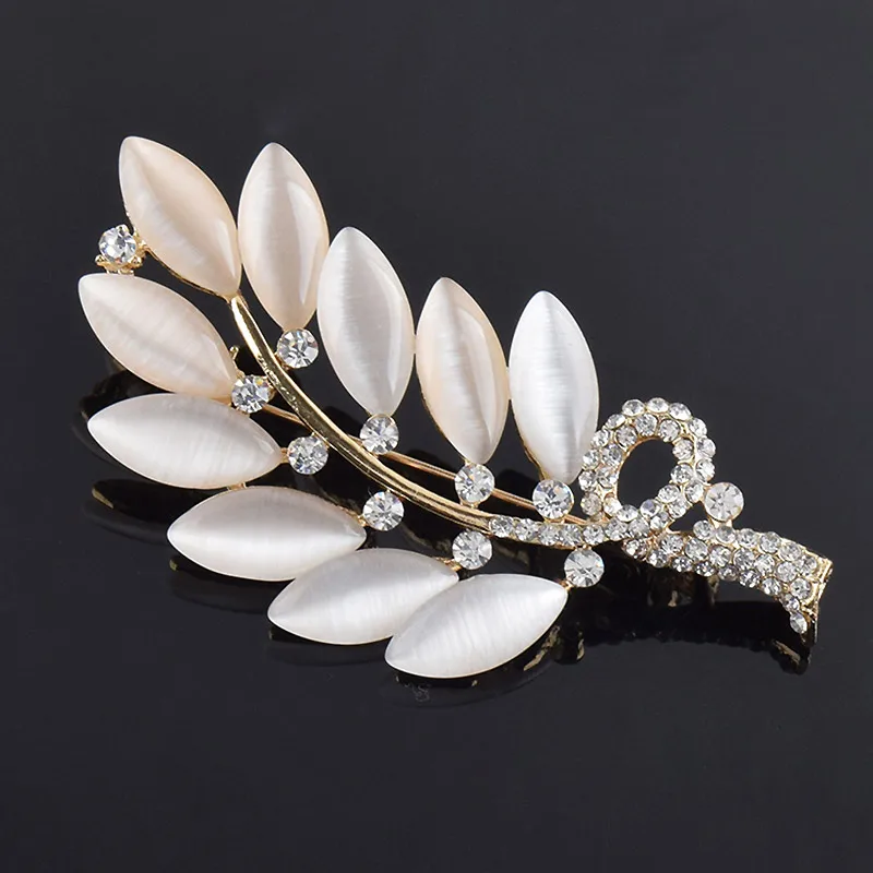 Женская брошка USTAR с опаловым камнем в виде листика шпильки золотистого цвета со