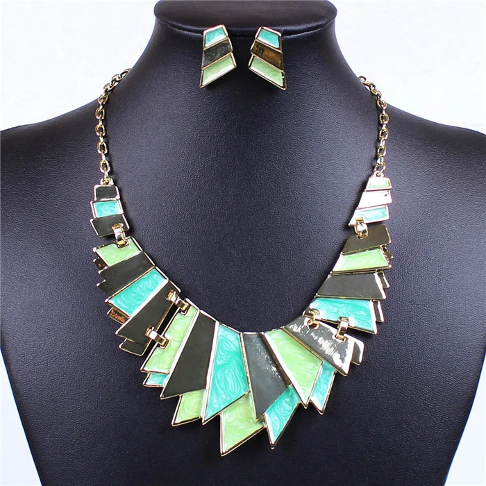 (Reach $10 is free shipping) Fashion Exaggerated Alloy Enamel Jewelry Geometric Pendant Necklace Set|set foundation|necklace settings for