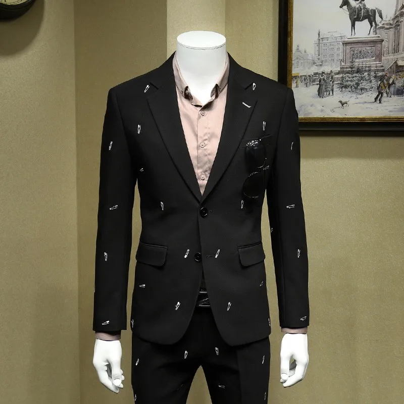 Top Quality New Mens Personality Embroidery Men Suit Formal Evening Wear Outfits Wedding Dress 3pcs Set Big Size Terno Masculino