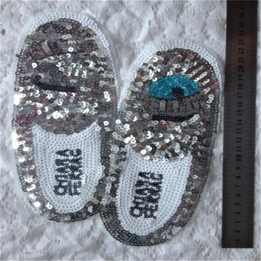 1 шт. модные дизайнерские туфли 22 см с вышитым логотипом в виде глаз нашивки