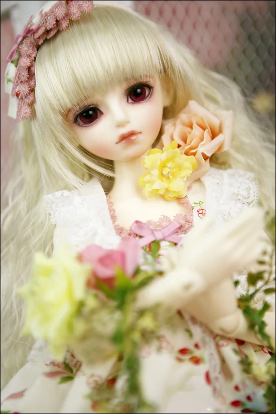 

1/4 scale nude BJD girl MSD Joint doll Resin model toy gift,not include clothes,shoes,wig and other accessories D2213