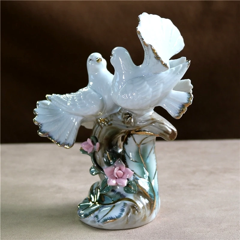 Керамика парная Статуэтка голубя фарфор настольная для любителей птиц