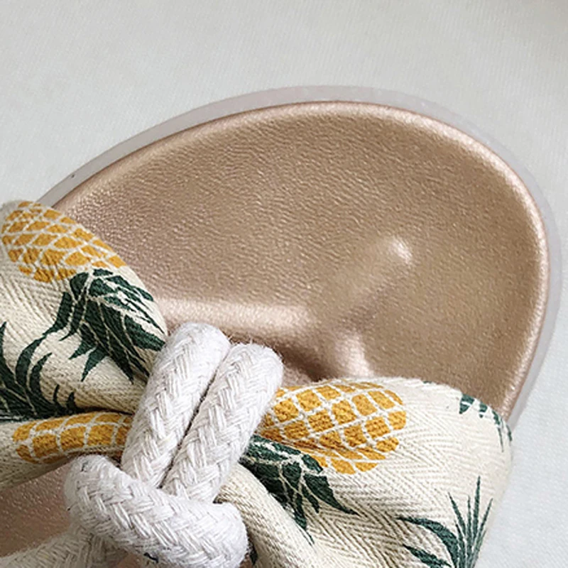 HEE GRAND/новые милые женские сандалии на плоской платформе летняя обувь с ремешком и