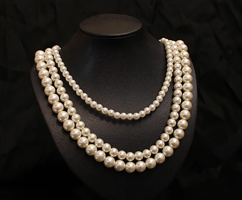 Элегантное ожерелье из искусственного жемчуга и кремового стекла в три нити