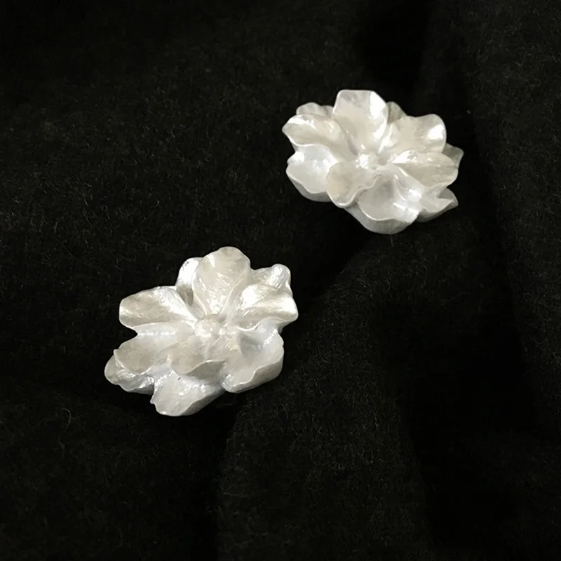 5 шт. маленький 3D цветок брошь кольцо патч фурнитура Diy Смола амулеты ручной работы кулон в виде ромашки аксессуары для рукоделия ювелирные изделия F388