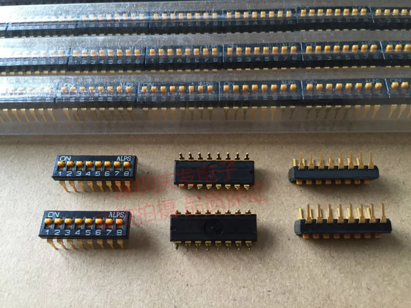 

Original new 100% SSGM180100 DIP dial switch 8 bit 2.54MM spacing keyboard type coding switch