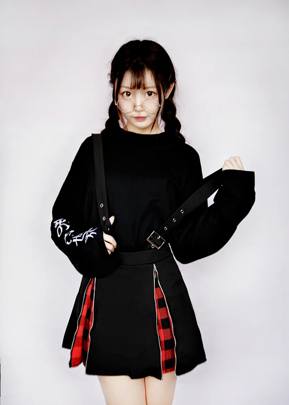 Винтажная мини юбка в консервативном стиле панк готика черный металл рок для