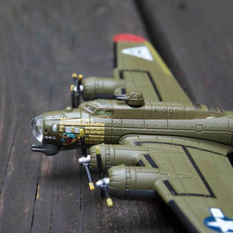 

Military Alloy Airplane Model Bombing Plane Boeing B-17 Fly Fortress Second World War Flighter Diecast Scale Model Toys 1:144