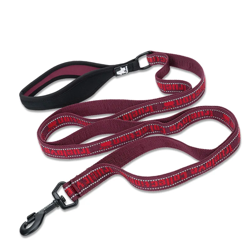 Red Truelove 140 см Многофункциональный нейлоновый собачий поводок Светоотражающий с мягким поводок с ручкой для собаки поводок для поводка для питомца Coleira Para Cachorro - Цвет: Red