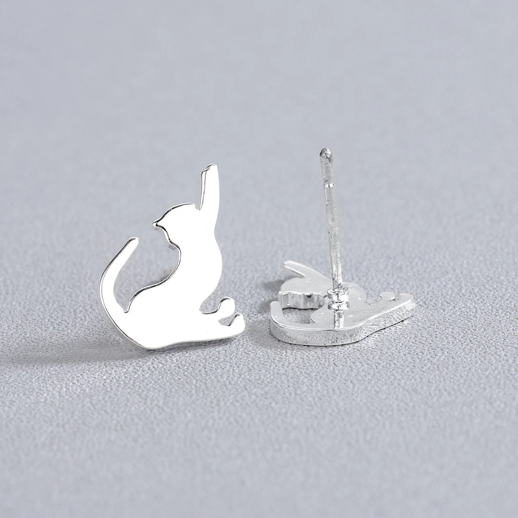 

Kinitial Cartoon Cute Gold Naughty Cat Stud Earrings For Women Kitty Cat Korean Earrings 2019 Christmas Earrings Bijoux