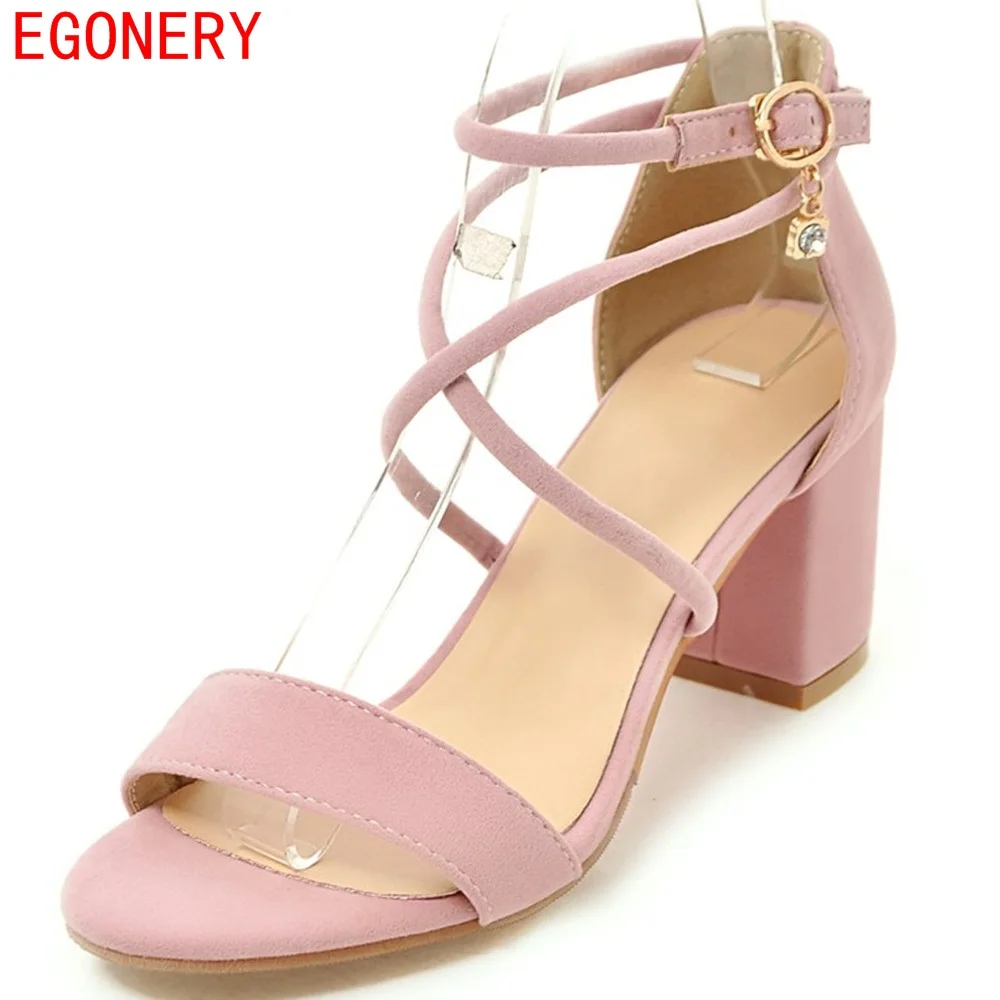 Egonery летняя мода стиль замши нубука крест пряжки ремня леди сандалии элегантные