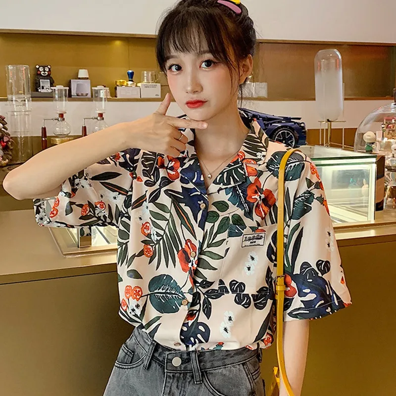 

Women Summer Fashion Leaves Print Turn-Down Collar Hawaiian Style Short Sleeve Chiffon Blouse