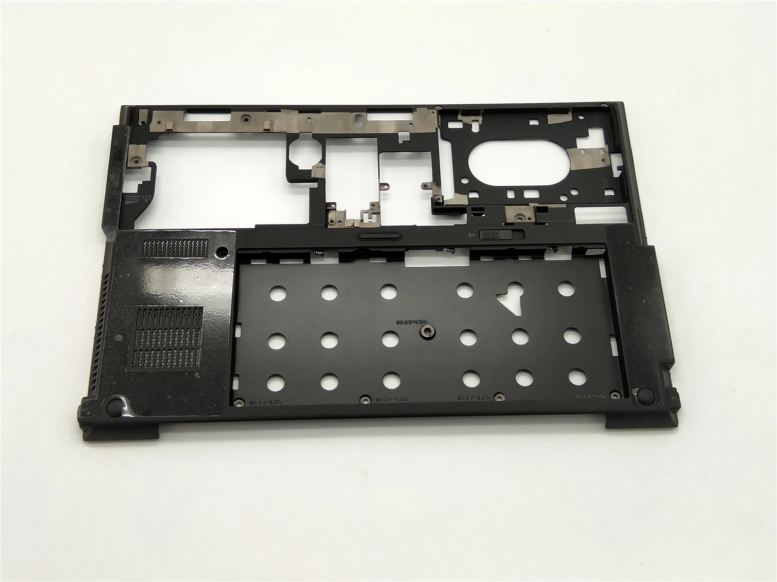

Для HP нижний чехол в сборе 618813-001 PROBOOK 5320M