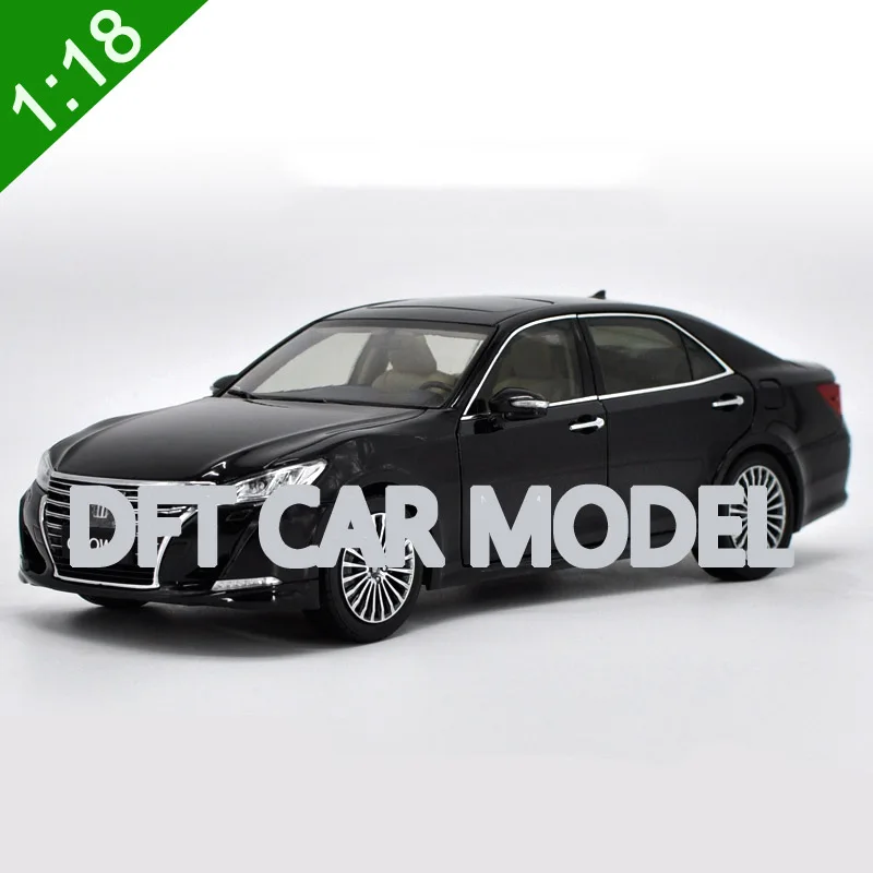 Литая под давлением модель автомобиля в масштабе 1:18 корона игрушки для подарков