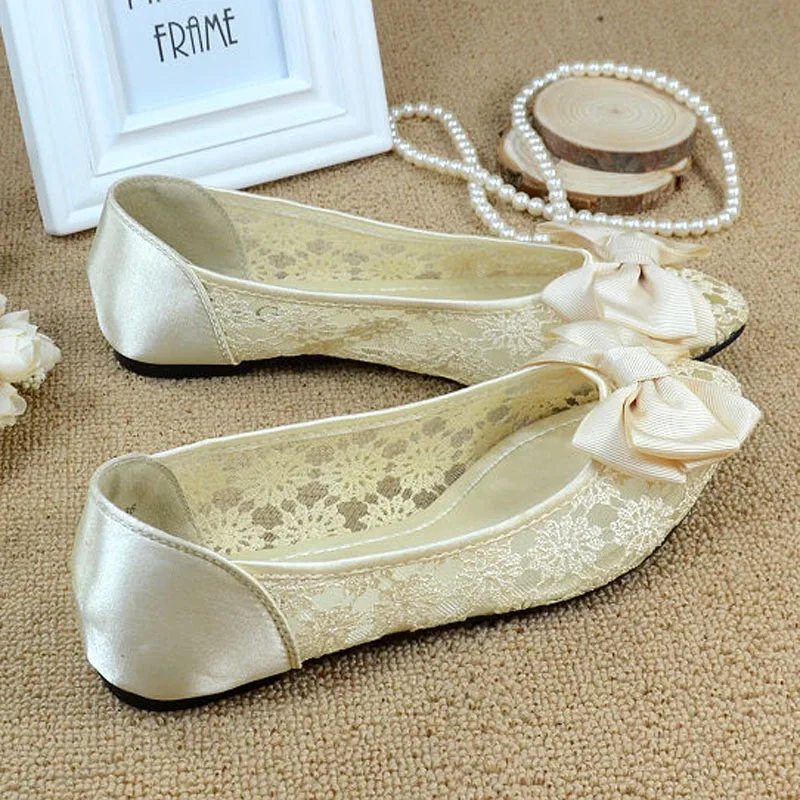 New 2021 Fashion Round Toe Breathable Lace Ballet Flats for Women Sexy Pointed Slip-on Women Lace Flats Ladies Wedding Shoes 41