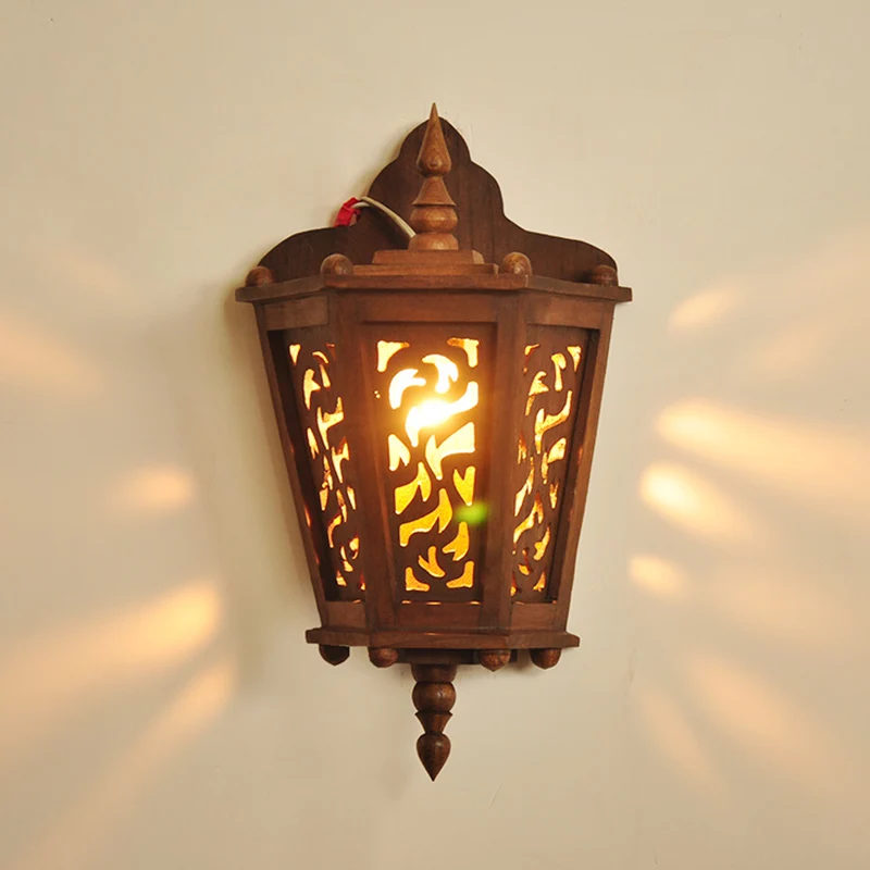 Solid wood carved wall lamp southeast Asia hollowed-out porch bedside creative restaurant hotel lamps | Лампы и освещение
