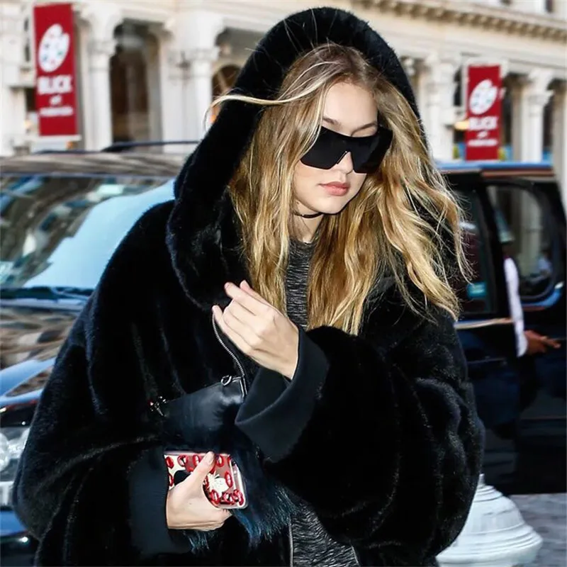 PZLCXH Искусственный мех Застежка-молния Теплая куртка 2018 Осень и Зима Фальшивый плащ Длинный раздел Большой размер Женский свободный SX149.