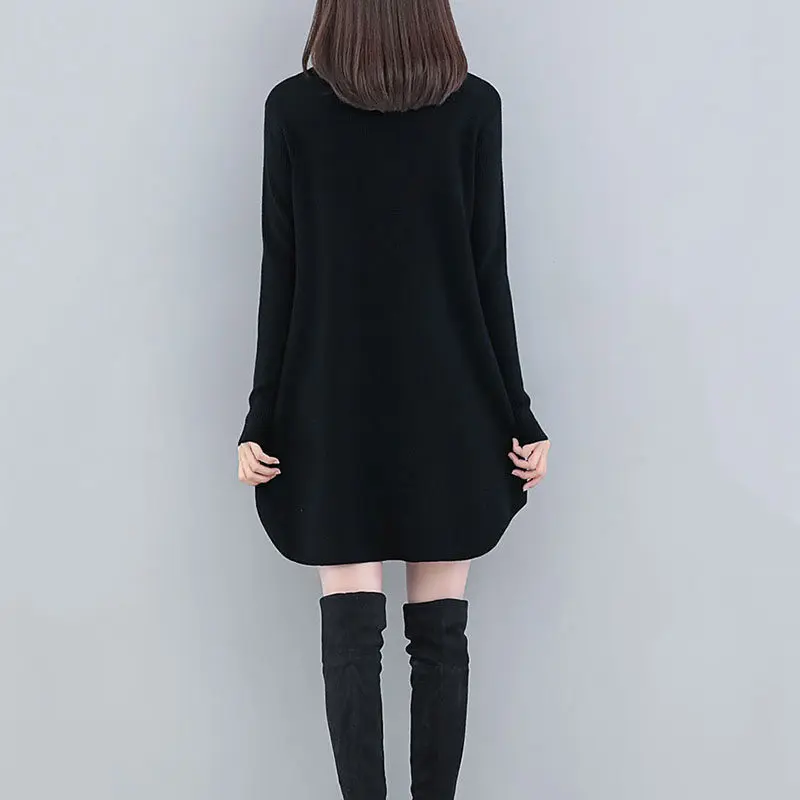 2018 Autumn Winter New Large Size 4XL Women's Loose Long Pullover Sweater Round Neck Solid Color Knit Bottom LQ551 |