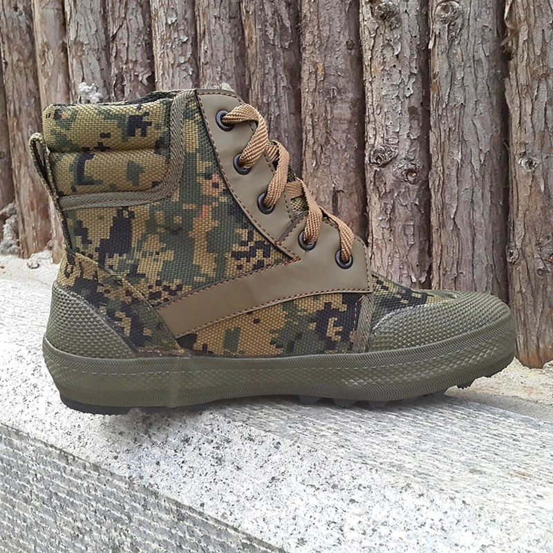 Ботинки мужские камуфляжные высокие боевые Нескользящие дышащие резиновые