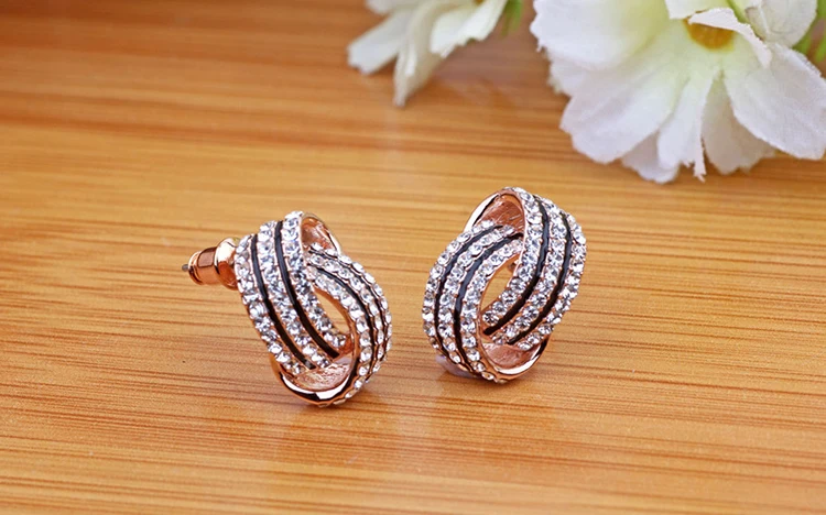 Европейская и американская Классическая Bijoux серьга геометрической формы винтажные винтовые серьги-гвоздики для женщин модные брендовые ювелирные изделия