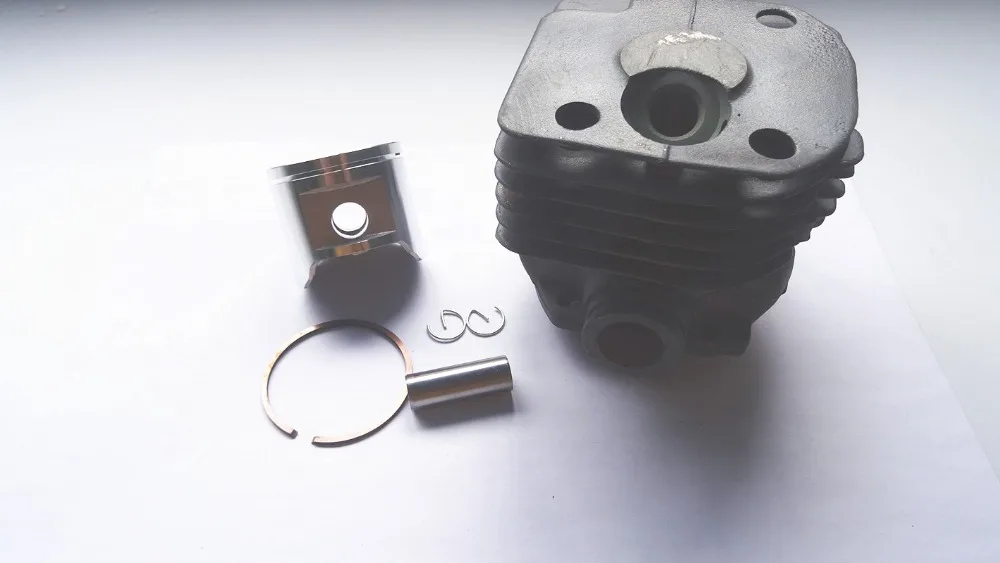 Высокопроизводительный черной поршневой цилиндр в комплекте с круглым впускным