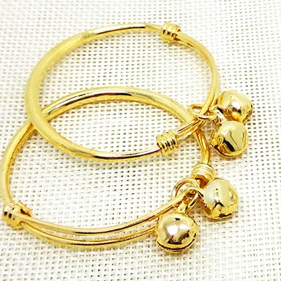 Gold plated Новые ювелирные аксессуары Китай 2 шт цветок браслет с колокольчиками Дети Девочка покрытием золото серебро Naramek подарок на день рождения - Окраска металла: Gold plated