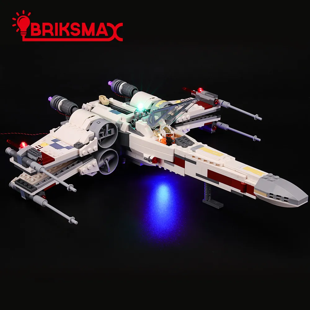 Комплект освесветильник BriksMax для бойцов Звездных Войн 75218 модель в комплект не