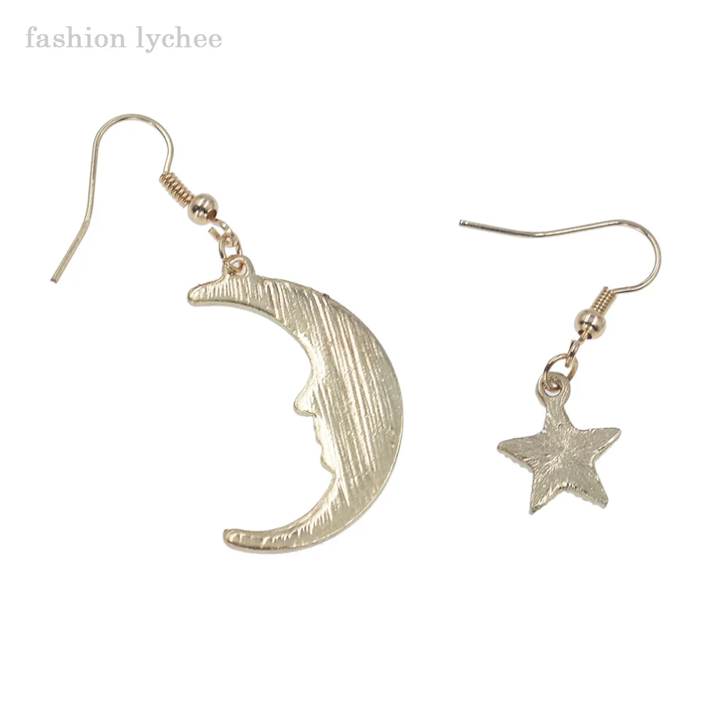 Женские ассиметричные серьги lychee с зелеными звездочками и луной красивые модные