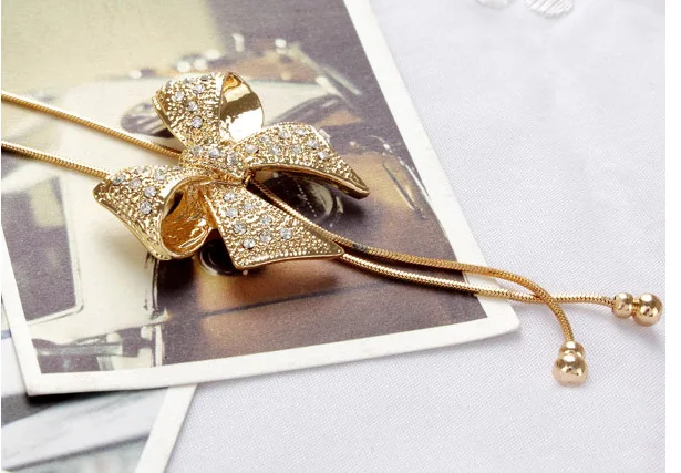 1PCS Rhinestone insert Bow Tie Pendant Necklaces 3CM*2.8CM Sweater Necklacer Women Jewelry F240 | Украшения и аксессуары