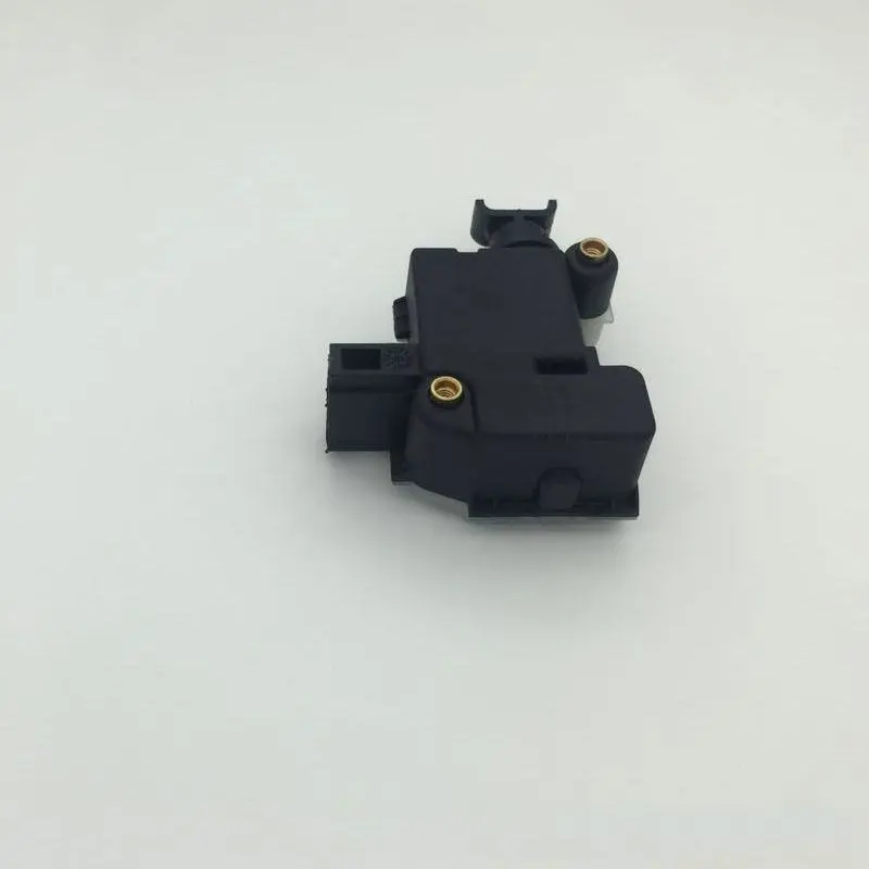 Серводвигатель с замком багажника для VW Golf Jetta MK4 Passat B5 Beetle 3B5827061B 3B0959781C 7L6959781 1C0827425 |